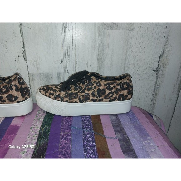 Steve Madden Cheetah Print Emmi Flatform Sneakers Size 10 - Picture 6 of 11